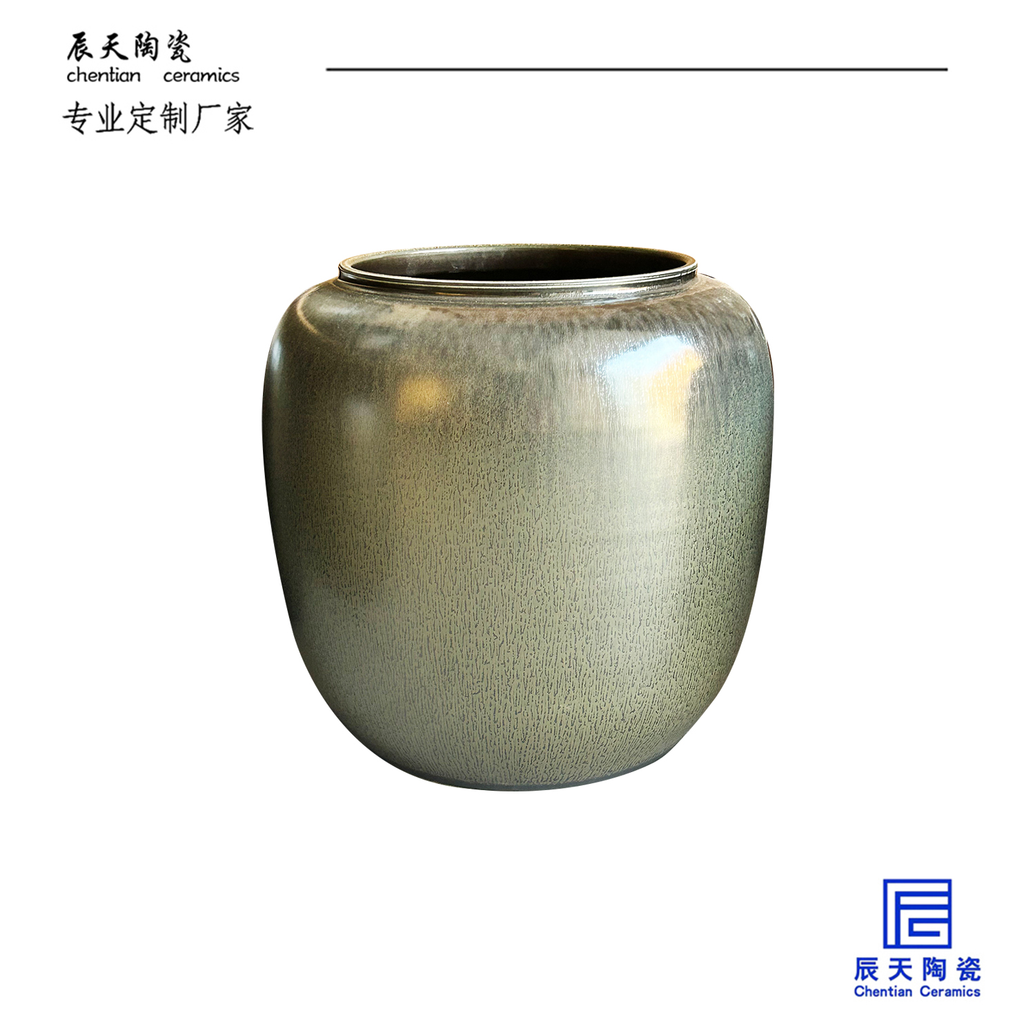 <b>客戶定制 景德鎮(zhèn)戶外大型陶瓷水缸</b>